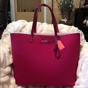 RARE NWOT COACH Large Tote
